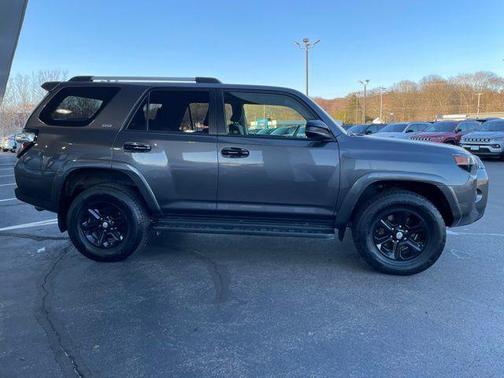Magnetic Gray Metallic 2020 Toyota 4Runner SR5