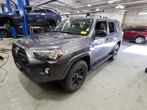 Magnetic Gray Metallic 2020 Toyota 4Runner SR5