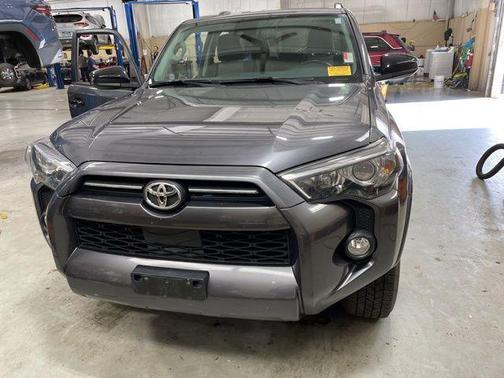Magnetic Gray Metallic 2020 Toyota 4Runner SR5