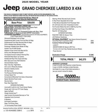 Velvet Red Pearlcoat 2025 Jeep Grand Cherokee Laredo