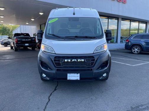 Bright White Clearcoat 2025 RAM ProMaster 2500 Tradesman