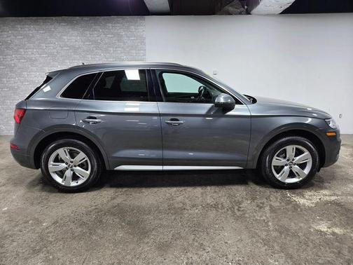 2019 Audi Q5 2.0T Premium Plus