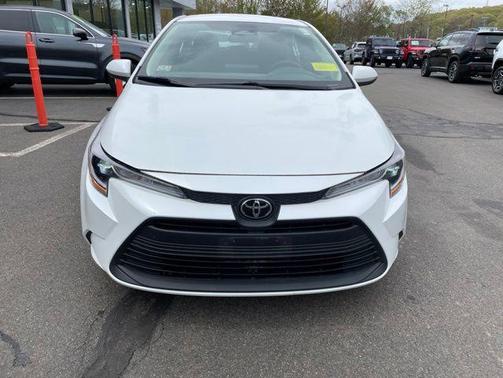 Wind Chill Pearl 2024 Toyota Corolla LE