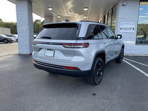 2025 Jeep Grand Cherokee Altitude