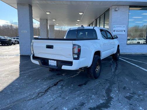 2022 Toyota Tacoma TRD Sport