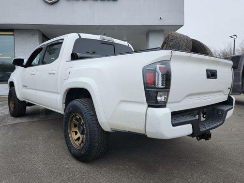 2022 Toyota Tacoma TRD Sport