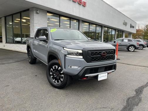 2024 Nissan Frontier PRO-4X