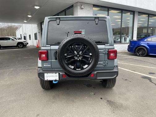 2024 Jeep Wrangler 4xe Sahara