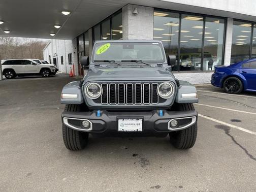 2024 Jeep Wrangler 4xe Sahara