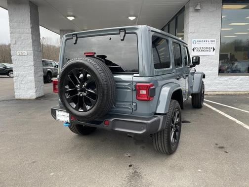 2024 Jeep Wrangler 4xe Sahara