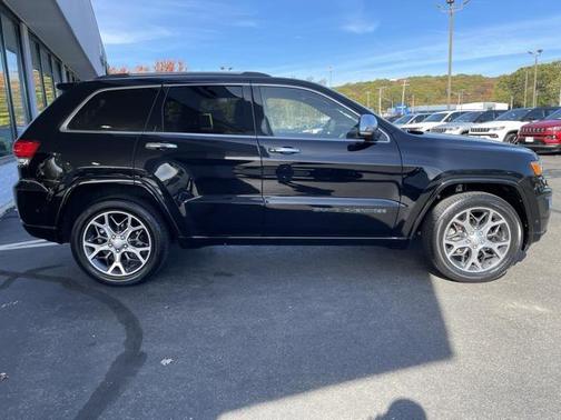 2020 Jeep Grand Cherokee Overland