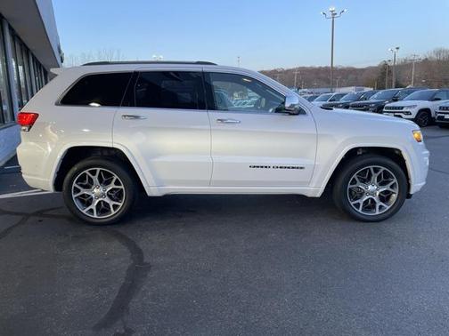 2019 Jeep Grand Cherokee Overland