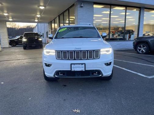 2019 Jeep Grand Cherokee Overland