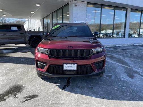 2024 Jeep Grand Cherokee Altitude