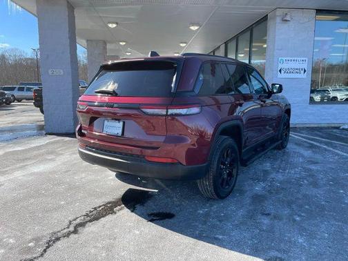 2024 Jeep Grand Cherokee Altitude