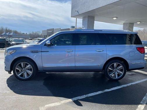 2019 Lincoln Navigator L Black Label