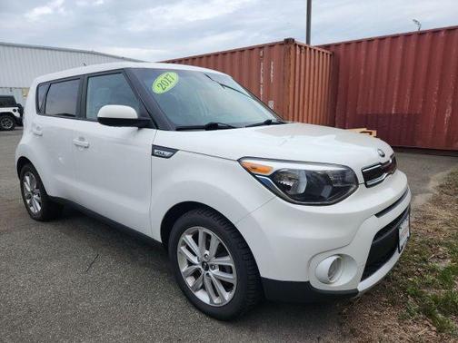 2017 Kia Soul +