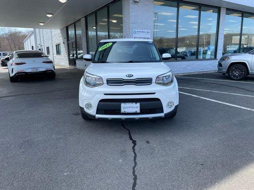 Clear White 2017 Kia Soul +