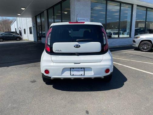 Clear White 2017 Kia Soul +