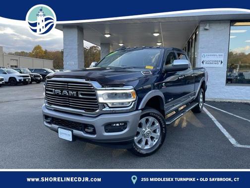 2020 RAM 2500 Laramie Crew Cab 4X4 6'4' Box