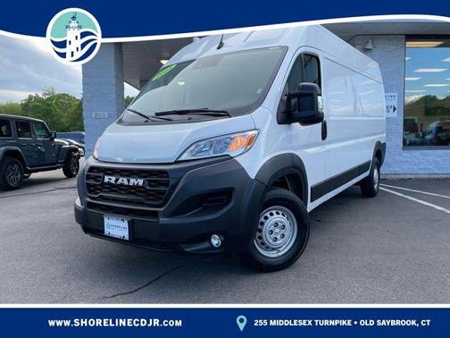 Bright White Clearcoat 2025 RAM ProMaster 2500 Tradesman