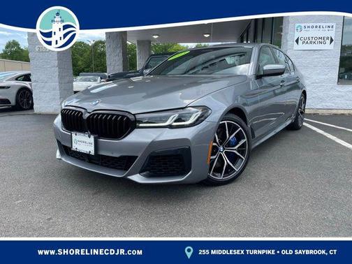 Skyscraper Gray Metallic 2023 BMW 540 i xDrive