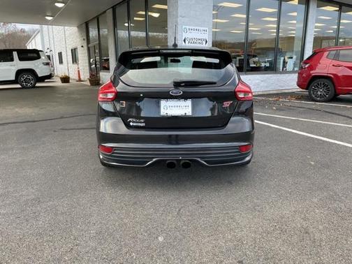 2015 Ford Focus ST 