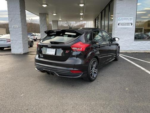 2015 Ford Focus ST 