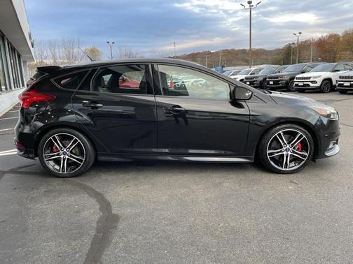2015 Ford Focus ST 