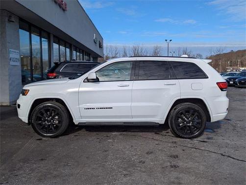 2020 Jeep Grand Cherokee Altitude