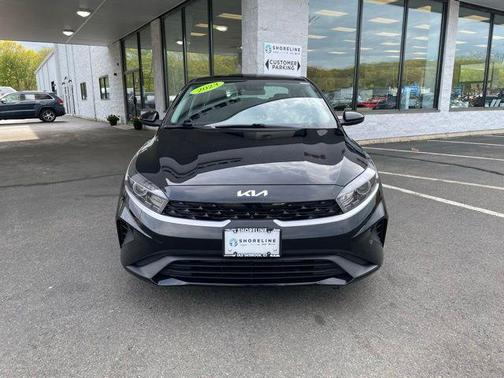 Aurora Black 2023 Kia Forte LXS