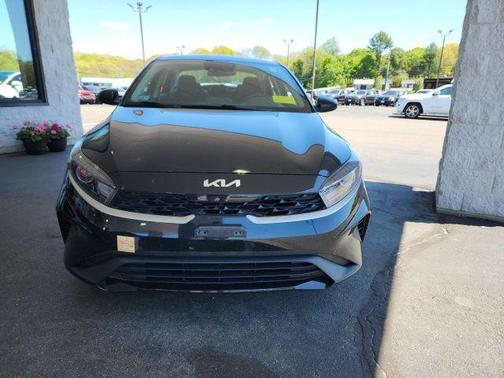 Aurora Black 2023 Kia Forte LXS