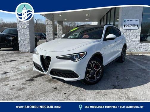 2022 Alfa Romeo Stelvio Sprint