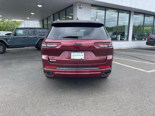 Velvet Red Pearlcoat 2024 Jeep Grand Cherokee L Summit