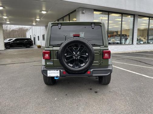 2024 Jeep Wrangler 4xe Sahara