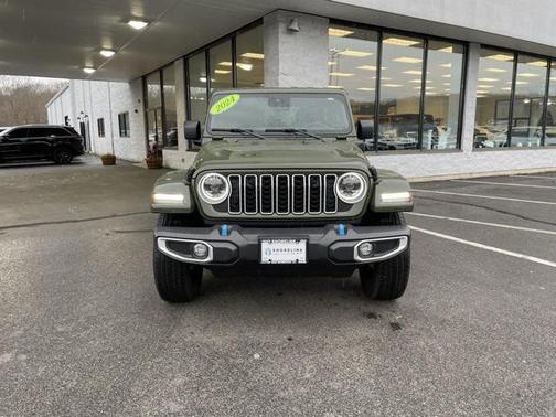 2024 Jeep Wrangler 4xe Sahara
