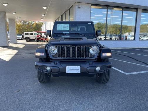 2025 Jeep Gladiator Sport S