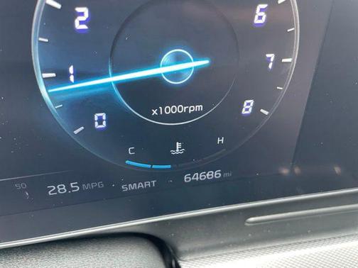 Glacial White Pearl 2023 Kia Sportage SX-Prestige