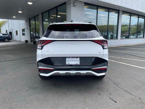 Glacial White Pearl 2023 Kia Sportage SX-Prestige