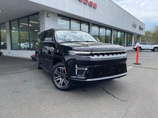 High Gloss Black 2026 Jeep Grand Wagoneer Grand Wagoneer