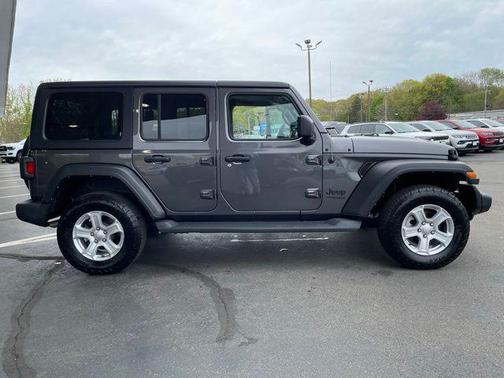 Granite Crystal Metallic Clearcoat 2022 Jeep Wrangler Unlimited Sport