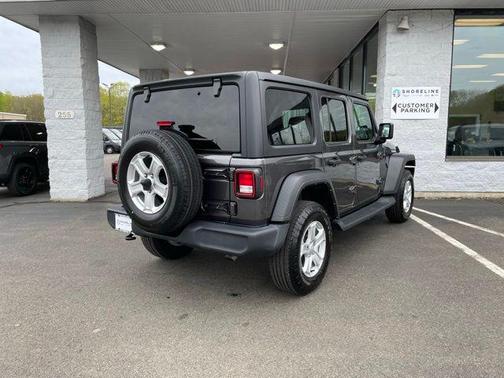 Granite Crystal Metallic Clearcoat 2022 Jeep Wrangler Unlimited Sport
