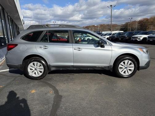 2017 Subaru Outback 2.5i