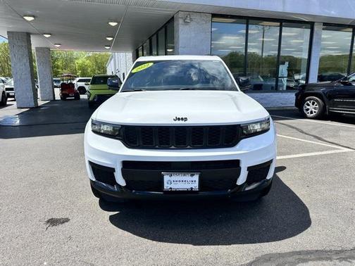 2022 Jeep Grand Cherokee L Altitude