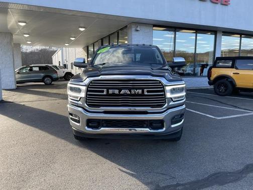 2020 RAM 2500 Laramie Mega Cab 4X4 6'4' Box