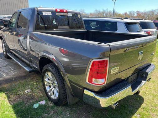 Granite Crystal Metallic Clearcoat 2016 RAM 1500 Longhorn