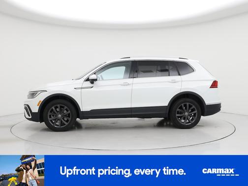 White 2022 Volkswagen Tiguan SE