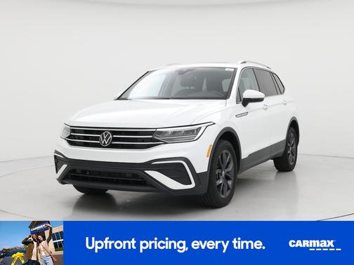 White 2022 Volkswagen Tiguan SE