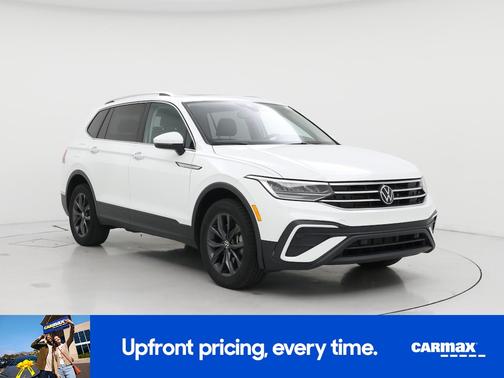 White 2022 Volkswagen Tiguan SE