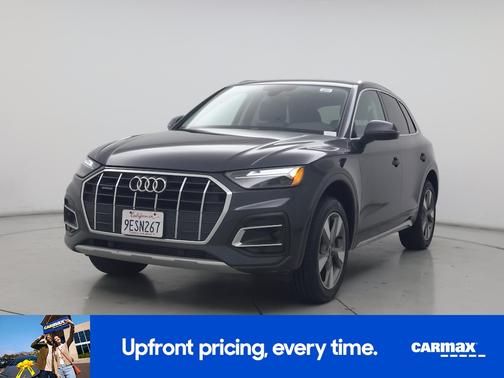 Gray 2023 Audi Q5 Premium